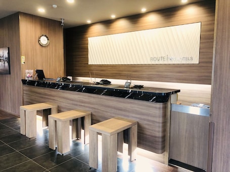 Reception. Hotel Route-Inn Saiki Ekimae