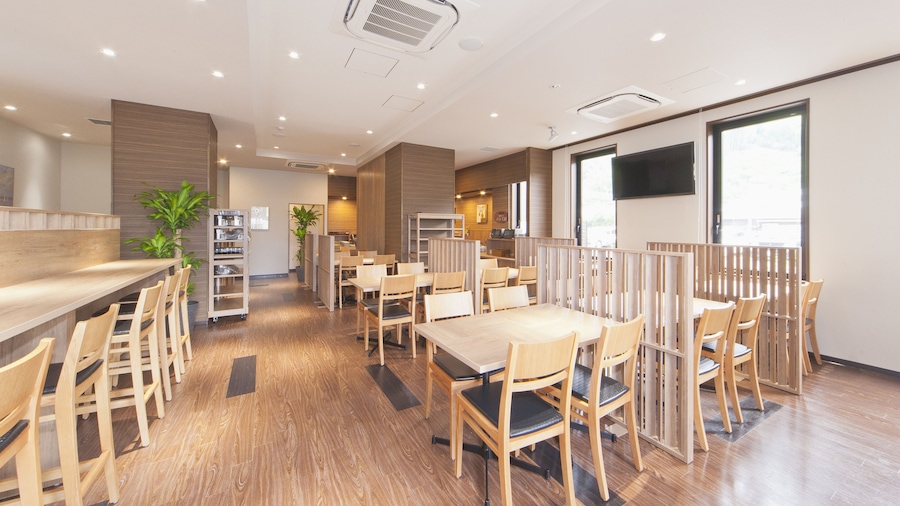 Hotel Route-Inn Saiki Ekimae