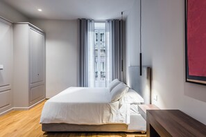Deluxe Apartment | Premium bedding, down duvets, individually decorated - Ferrini Home Piazza Trento (Catania)