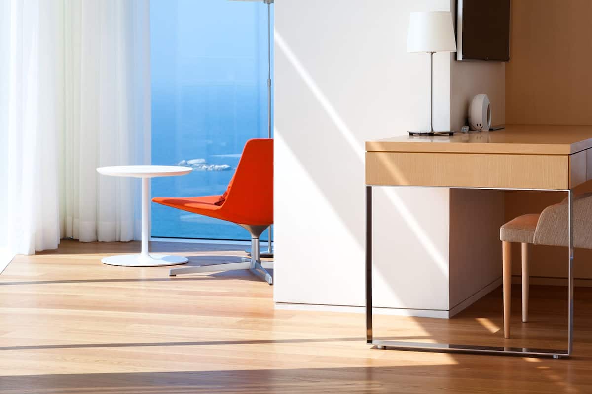 1 slaapkamer, luxe beddengoed, donzen dekbedden, een gratis minibar