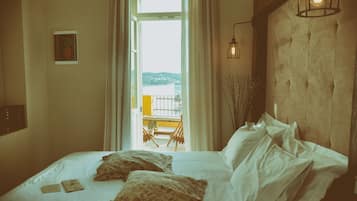 Double Room, Sea View | Tempur-Pedic beds, in-room safe, soundproofing, iron/ironing board