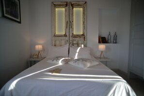 Suite, Terrace, Sea View | Tempur-Pedic beds, in-room safe, soundproofing, iron/ironing board