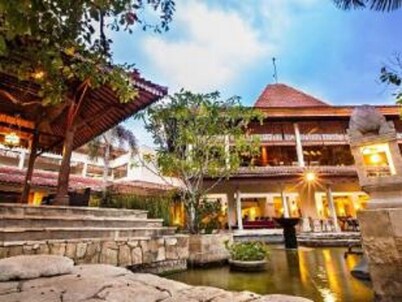 Lorin Dwangsa Solo Hotel