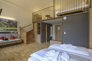 In-room safe, blackout drapes, free WiFi, bed sheets - JUFA Hotel Spital am Pyhrn (Spital am Pyhrn)