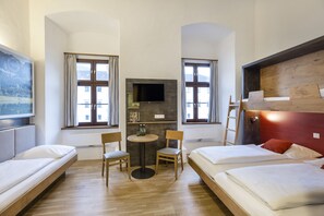 Basic-Vierbettzimmer