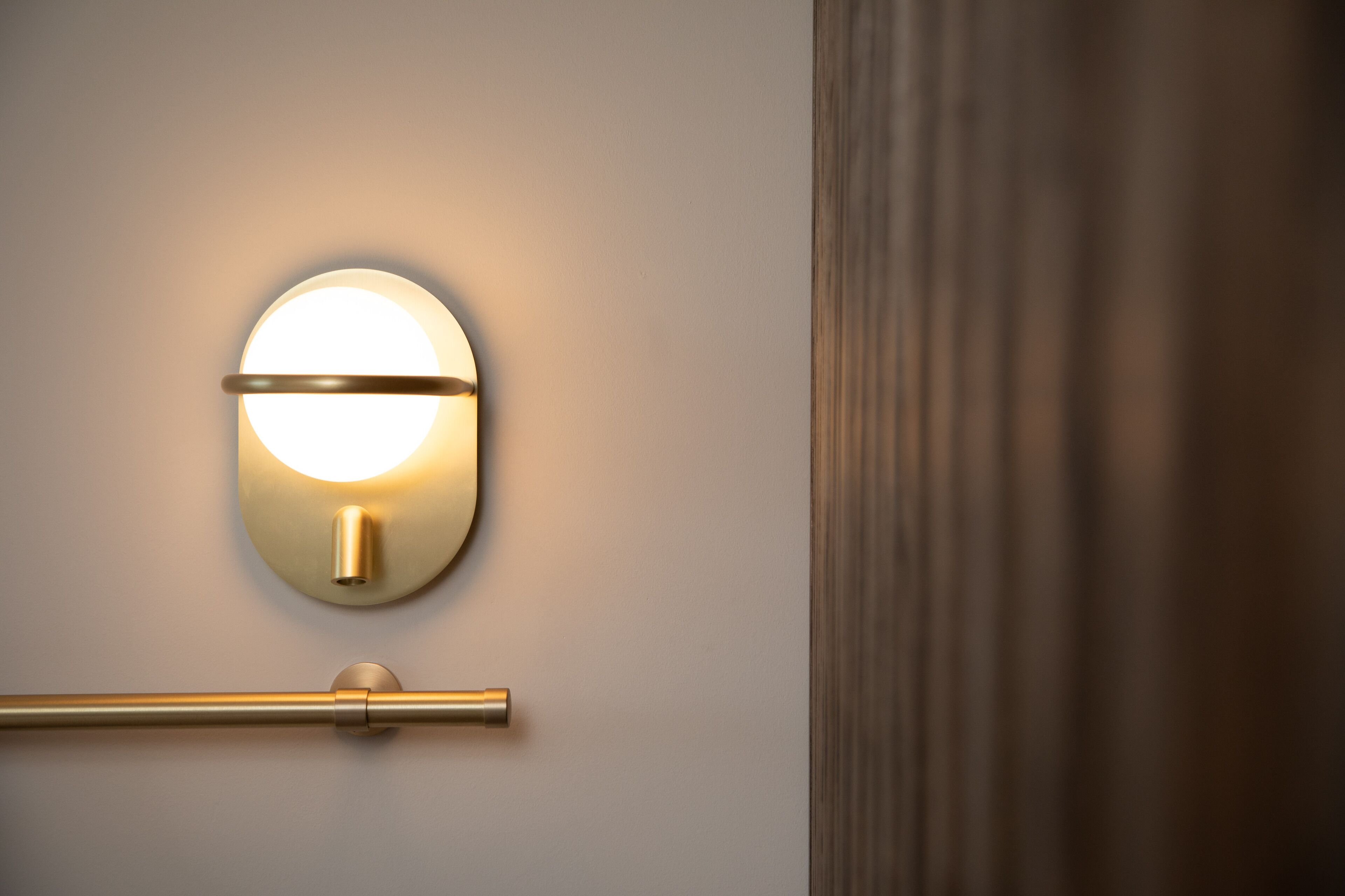 superior single room, 1 queen bed | hypo-allergenic bedding, minibar, in-room safe, desk