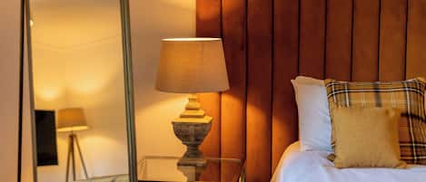 Suite | 1 quarto, individualmente decorados, individualmente mobiliados