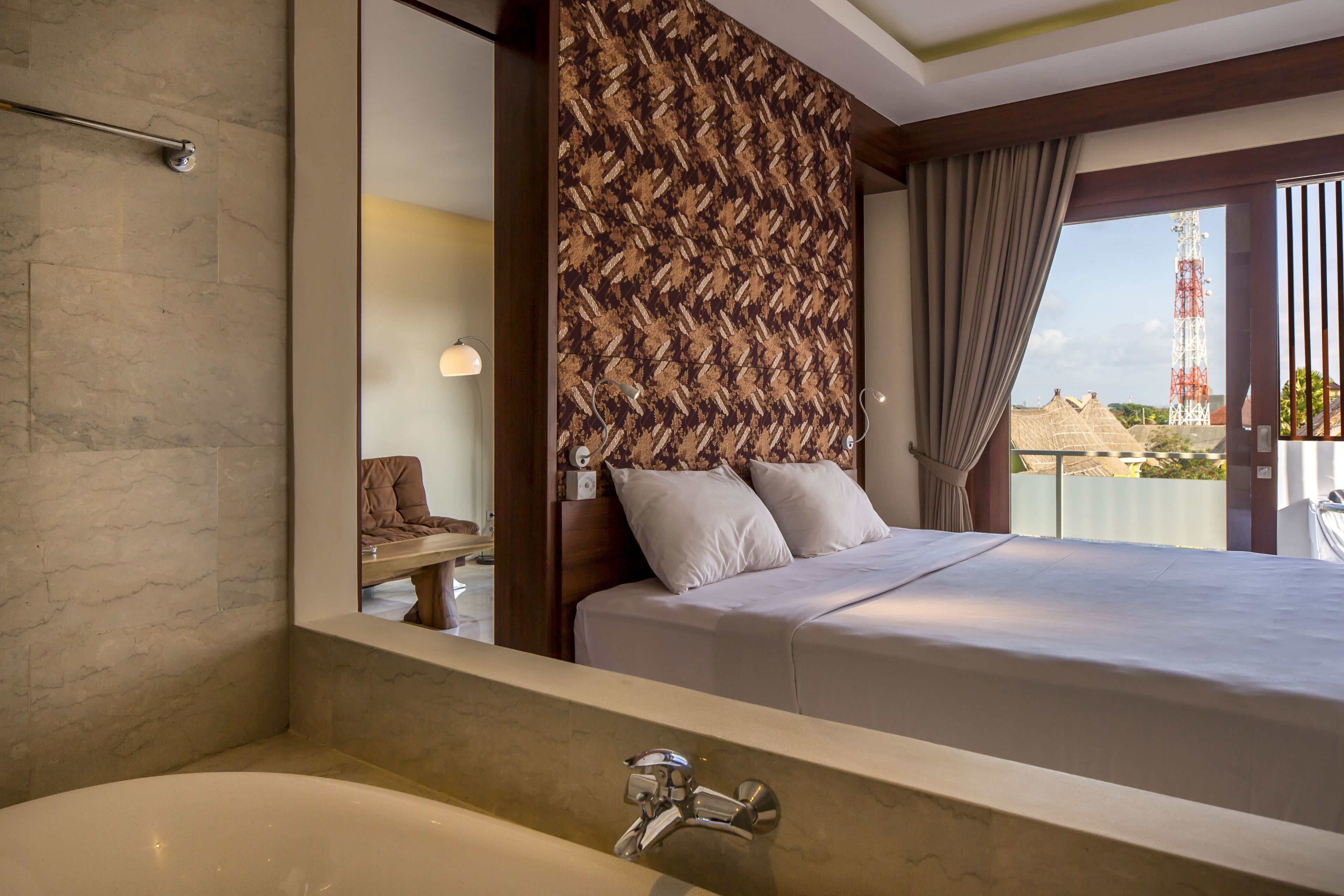 minibar, in-room safe, desk, free cots/infant beds