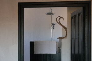 Habitación junior doble | Ducha del cuarto de baño