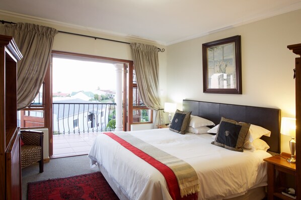 Room - Sea Whisper Guest House & Self Catering (Jeffreys Bay)