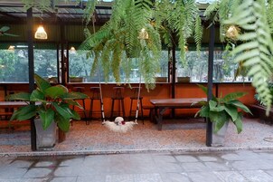 Área de juegos infantiles al aire libre