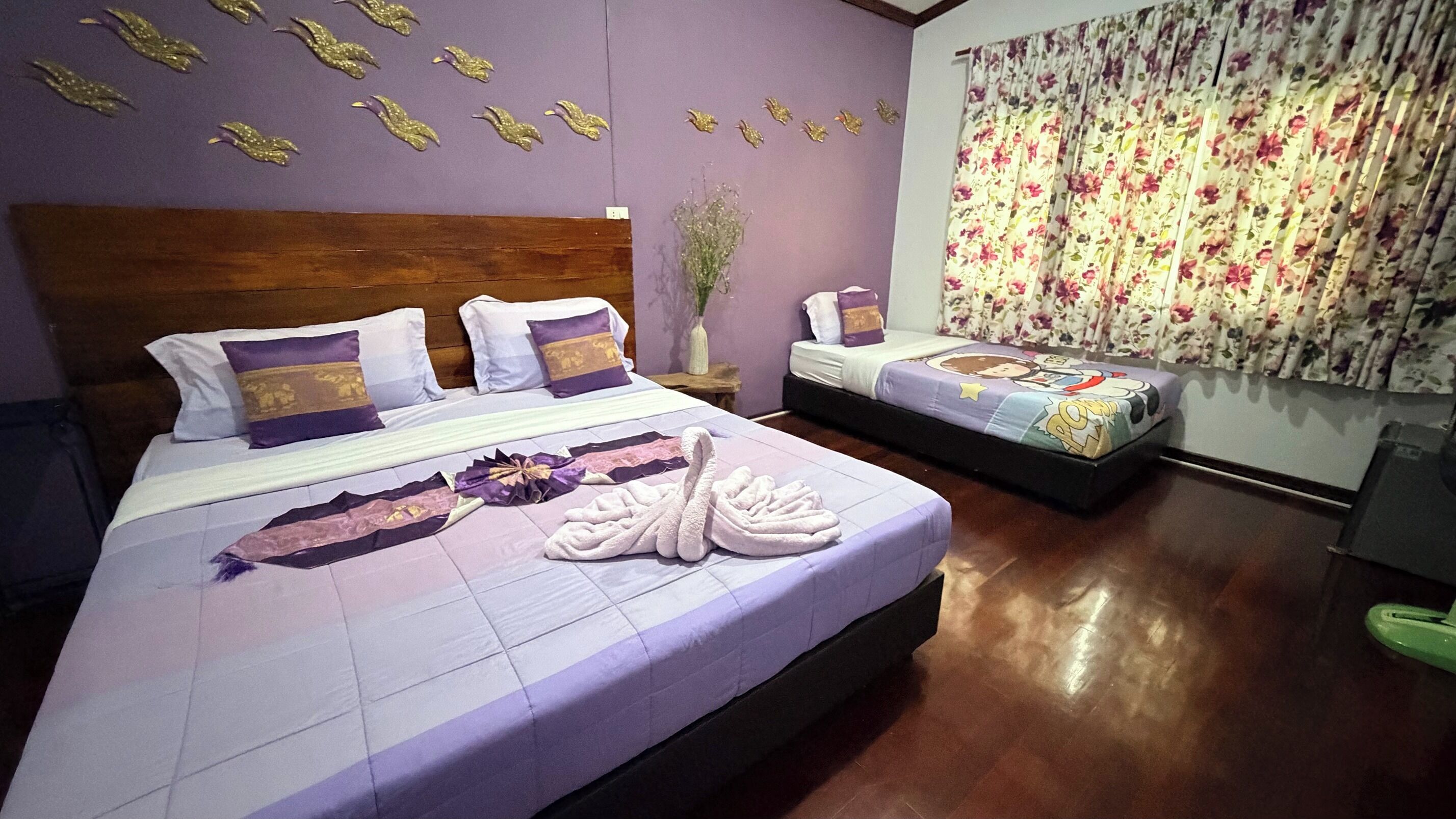 Deluxe Triple | Schreibtisch, kostenloses WLAN, Bettwäsche