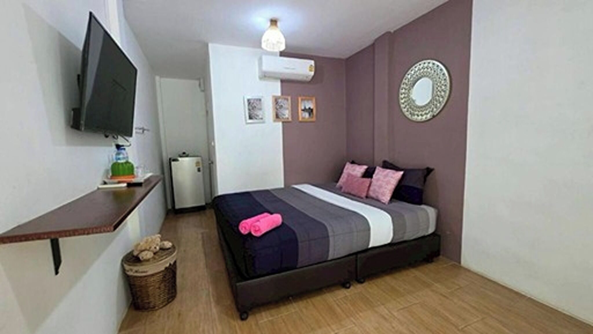 Superior Garden View | Schreibtisch, kostenloses WLAN, Bettwäsche