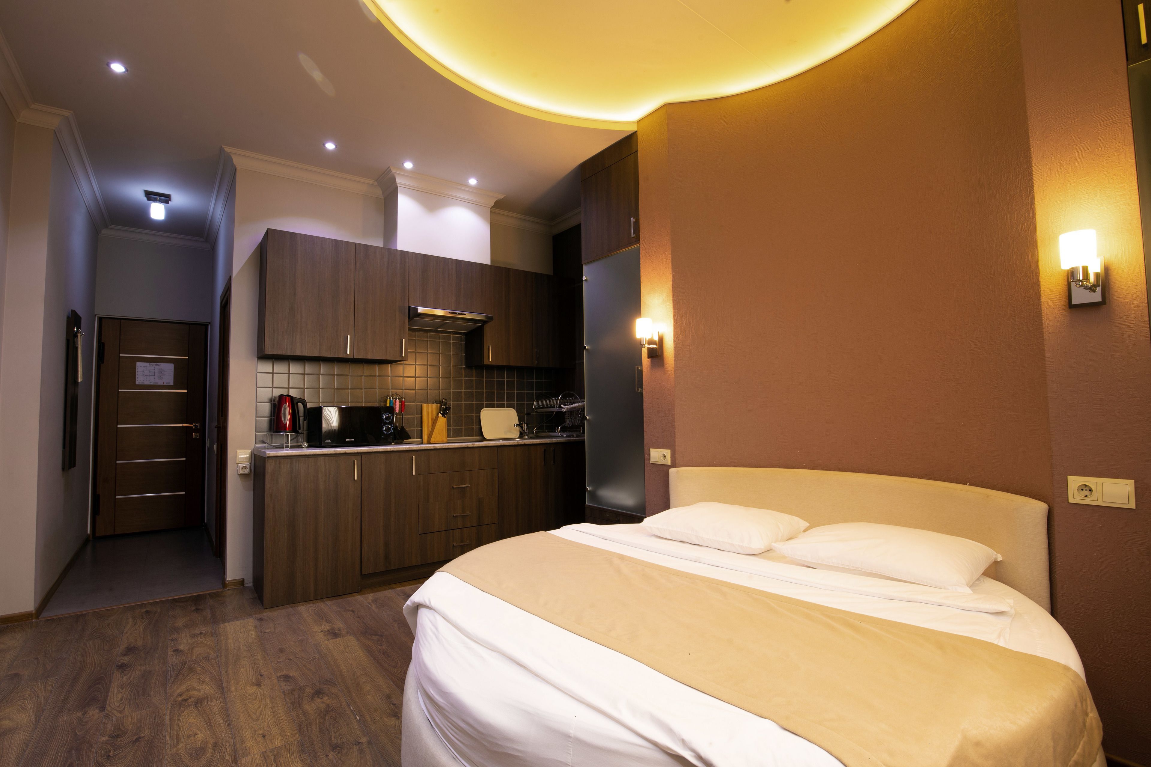 studio | egyptian cotton sheets, premium bedding, minibar, in-room safe