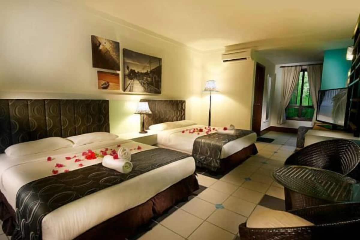 1 bedroom, minibar, in-room safe, desk