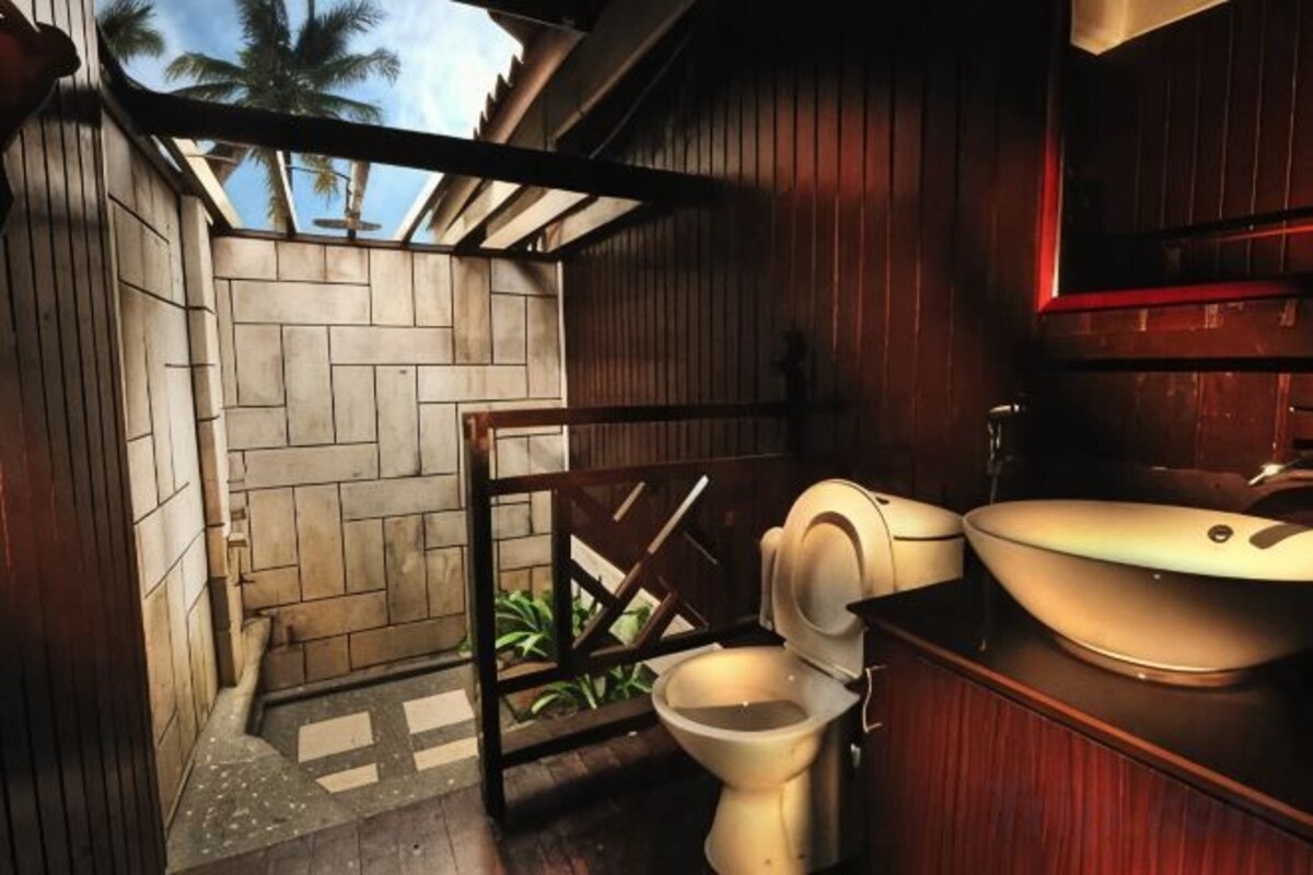 Baño | Artículos de higiene personal gratuitos, secador de pelo y albornoces