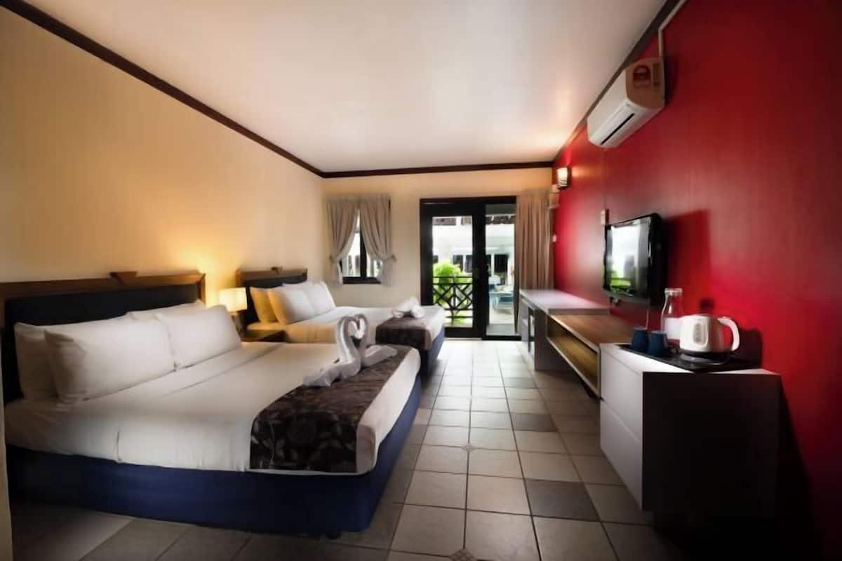 1 bedroom, minibar, in-room safe, desk