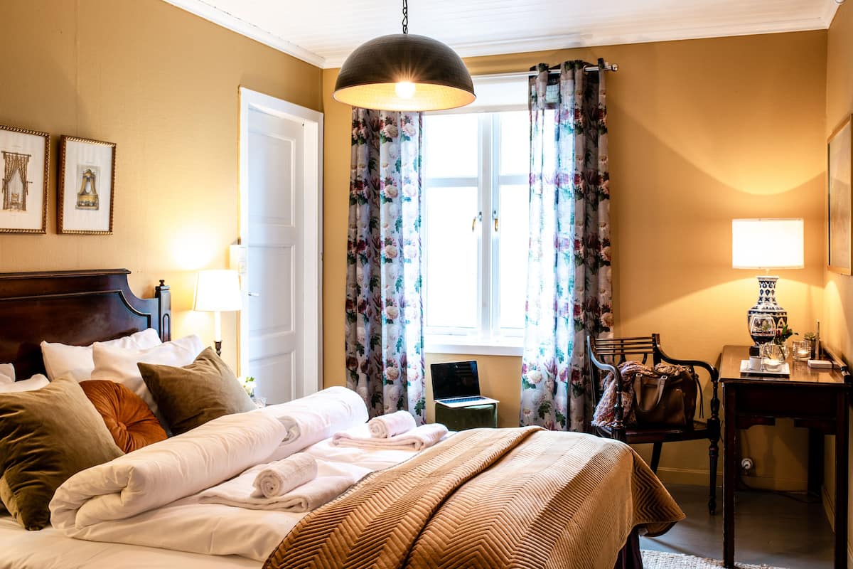 Camera doppia, 1 letto matrimoniale, vista montagna | 1 camera, Wi-Fi gratuito, lenzuola