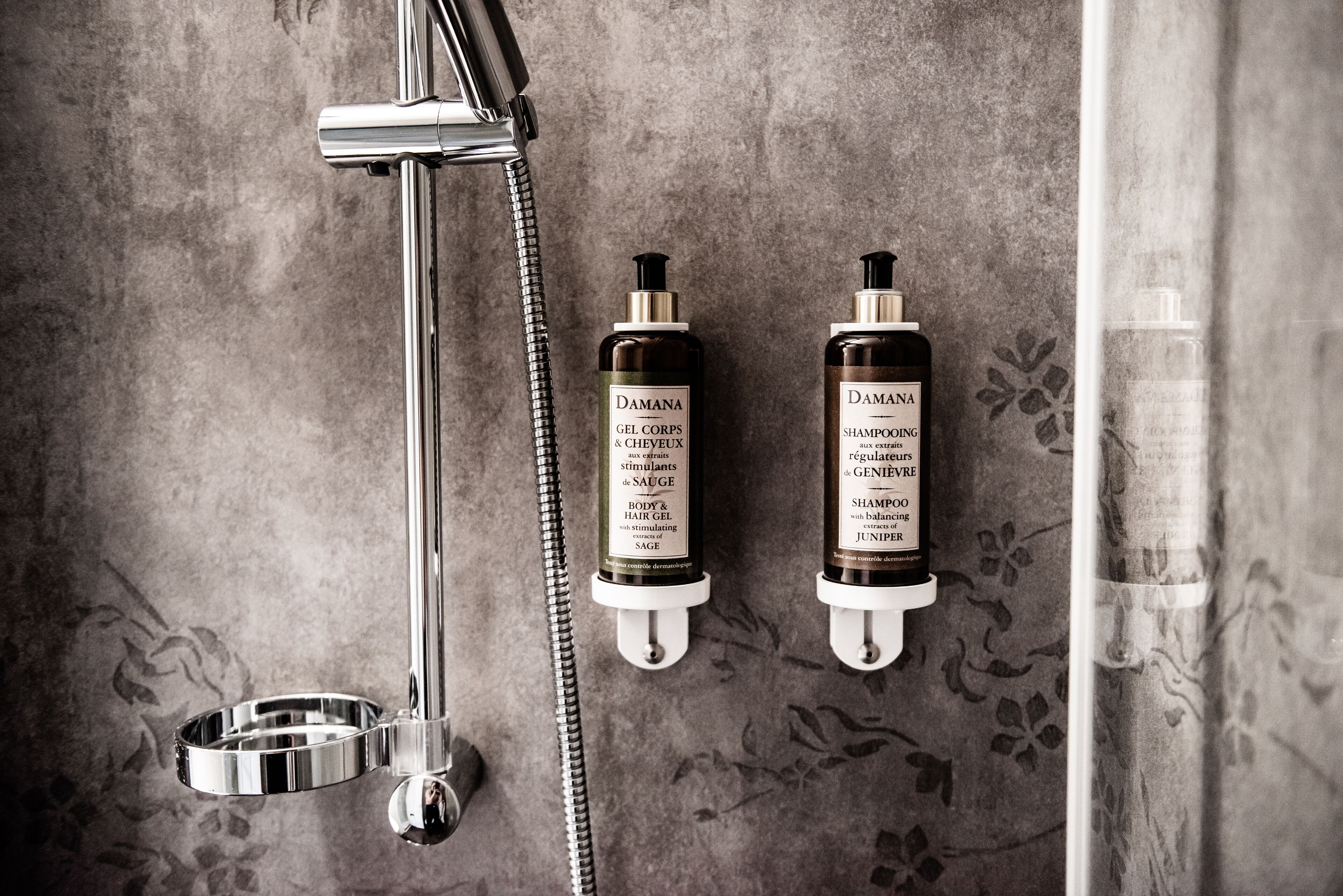 double room, 2 single beds, mountain view | bathroom | towels