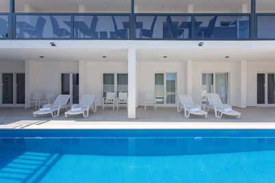 All Saints B&B Kastela