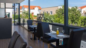 Daily buffet breakfast (EUR 11 per person)