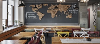 Kantar Hostel