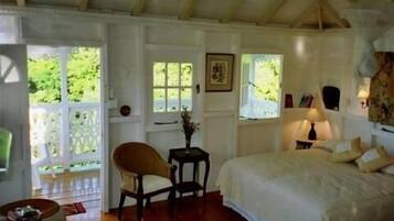 Casa de campo | 1 habitación, ropa de cama de alta calidad, escritorio y wifi gratis