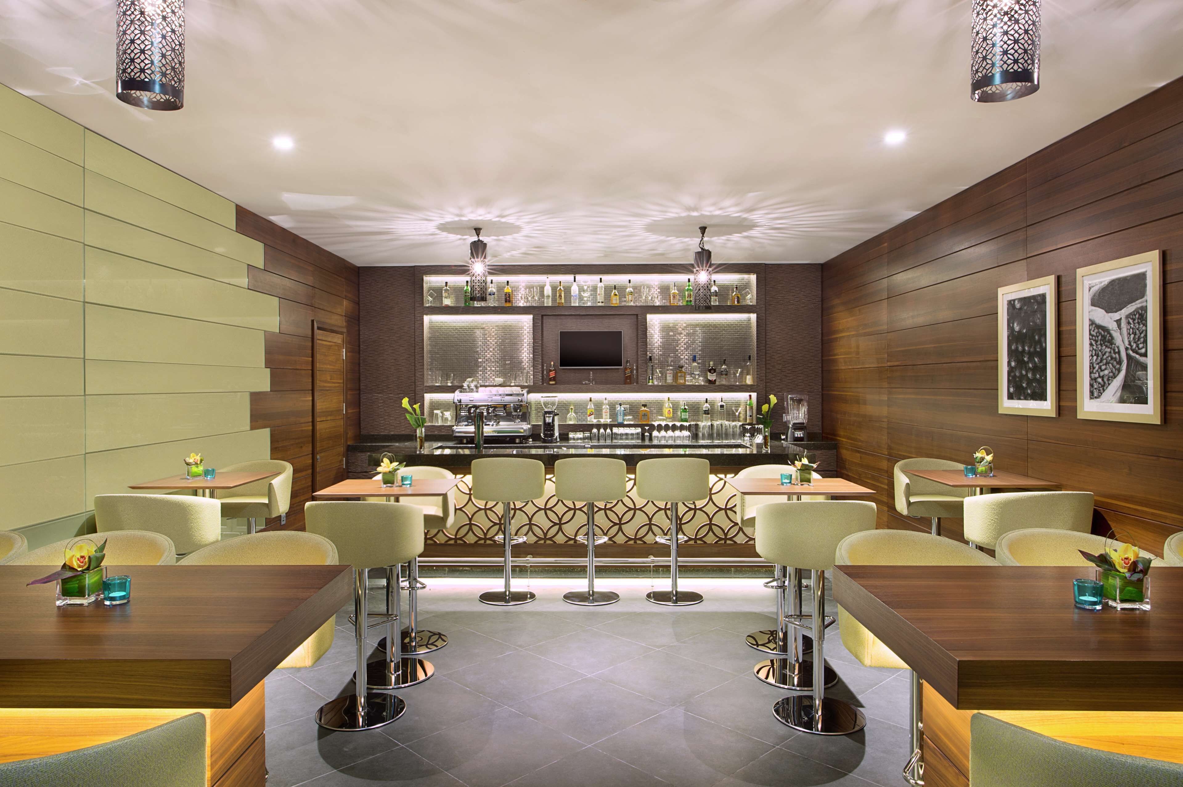 Foto - Hilton Garden Inn Dubai Deira