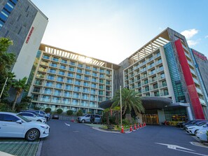 Porch - Ramada Jeju Hamdeok (Jeju City)
