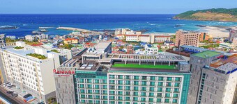 Ramada Jeju Hamdeok