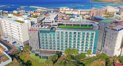 Ramada Jeju Hamdeok