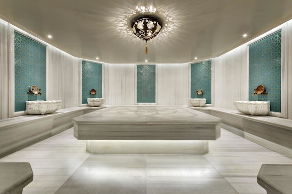 Sauna, steam room, Turkish bath, body treatments, aromatherapy