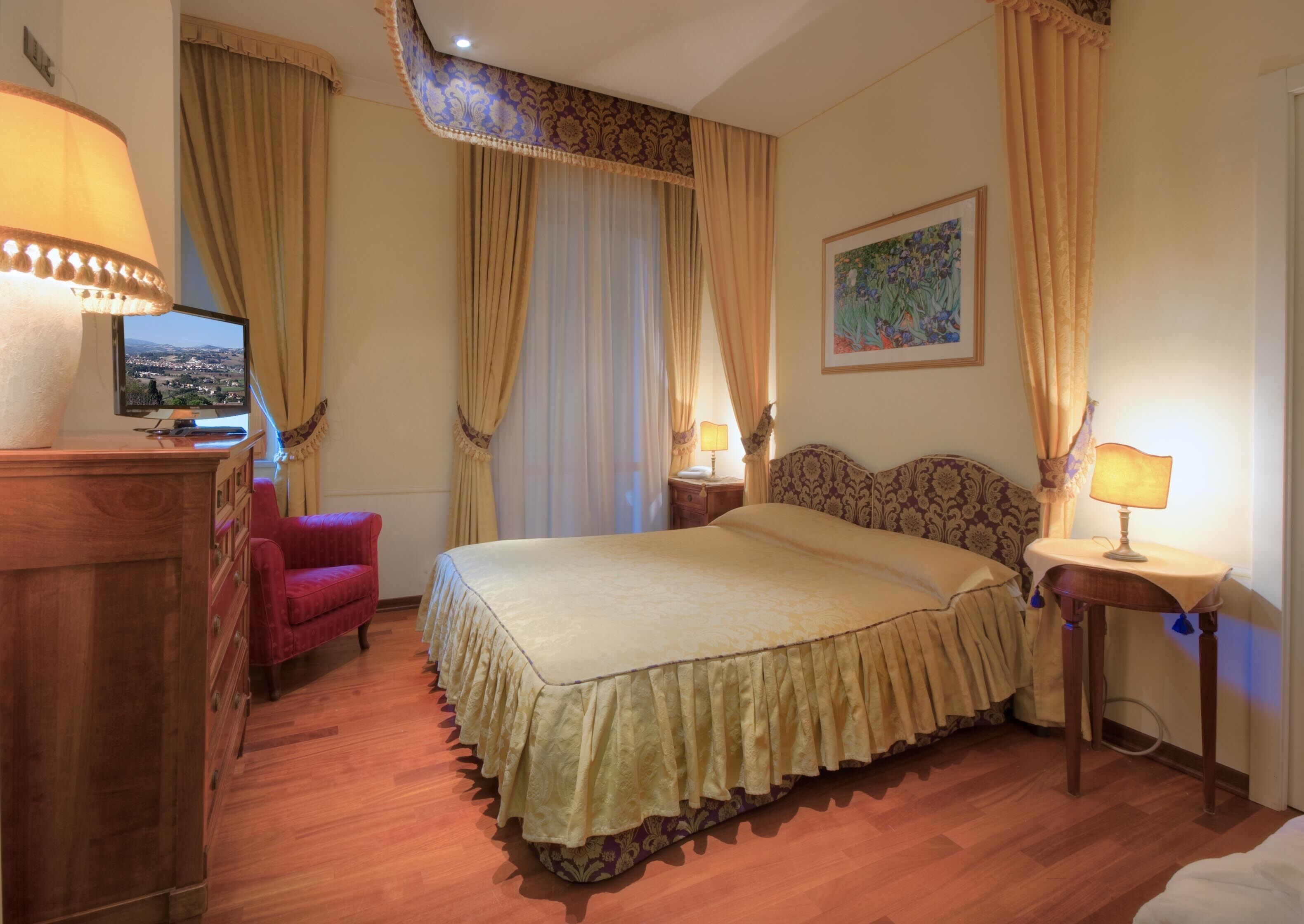 superior room | 1 bedroom, in-room safe, free wifi, bed sheets