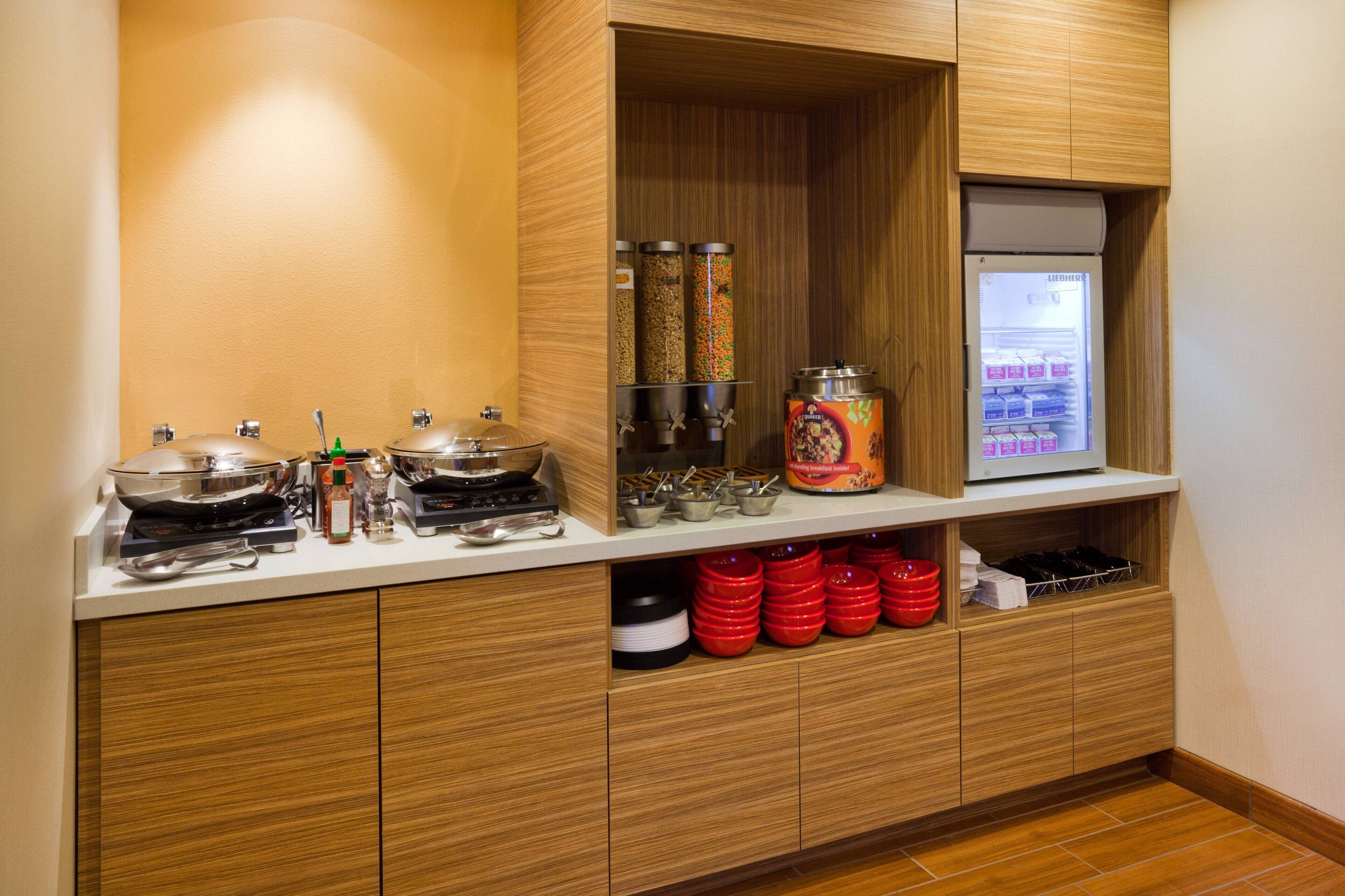 free daily continental breakfast