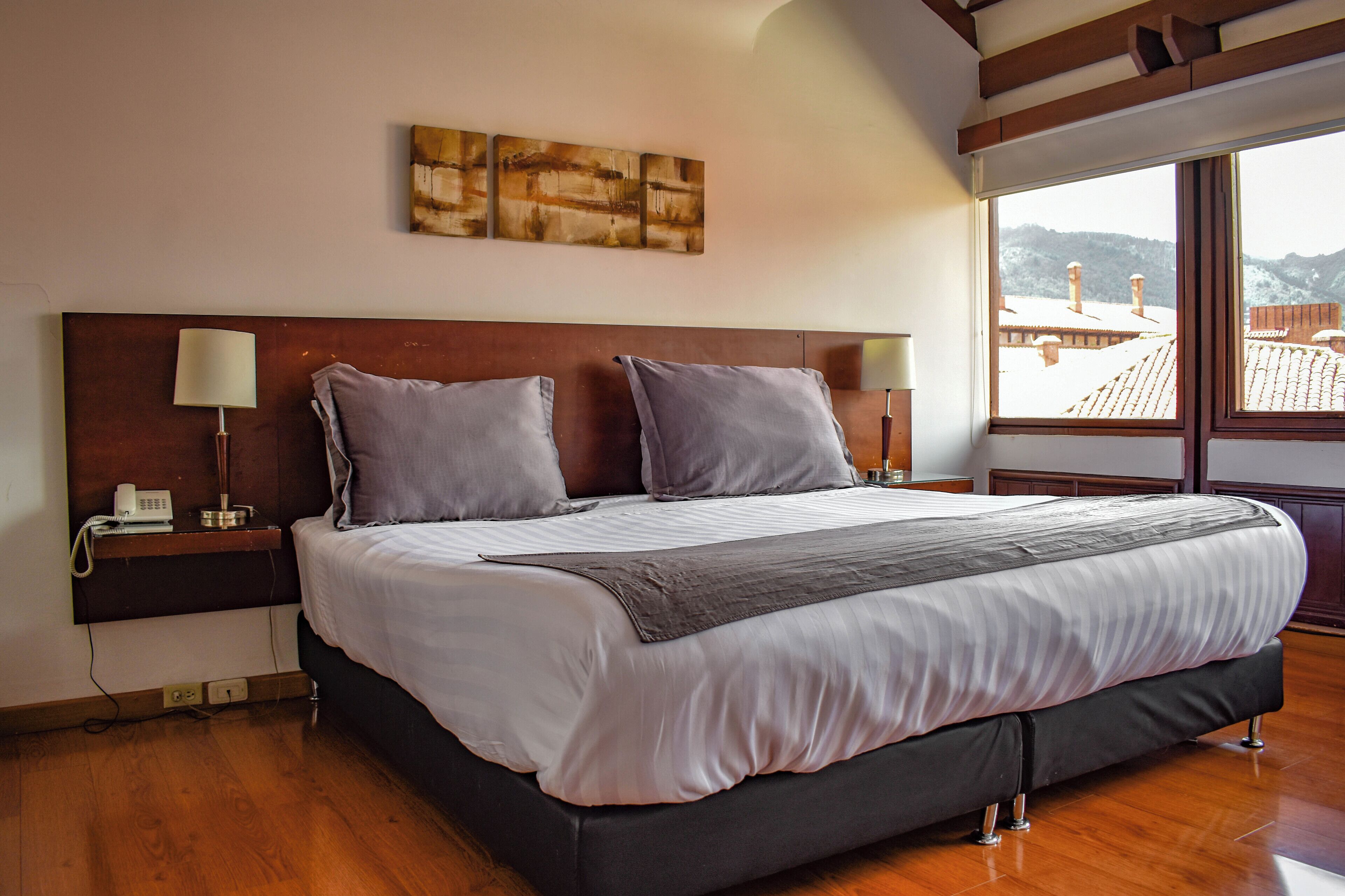 标准公寓, 2 间卧室 | 客房内保险箱、办公桌、隔音、熨斗/熨衣板