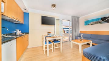 Apartment, 1 Bedroom, Balcony | 1 bedroom, desk, free cribs/infant beds, free WiFi