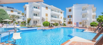 Aparthotel Flora
