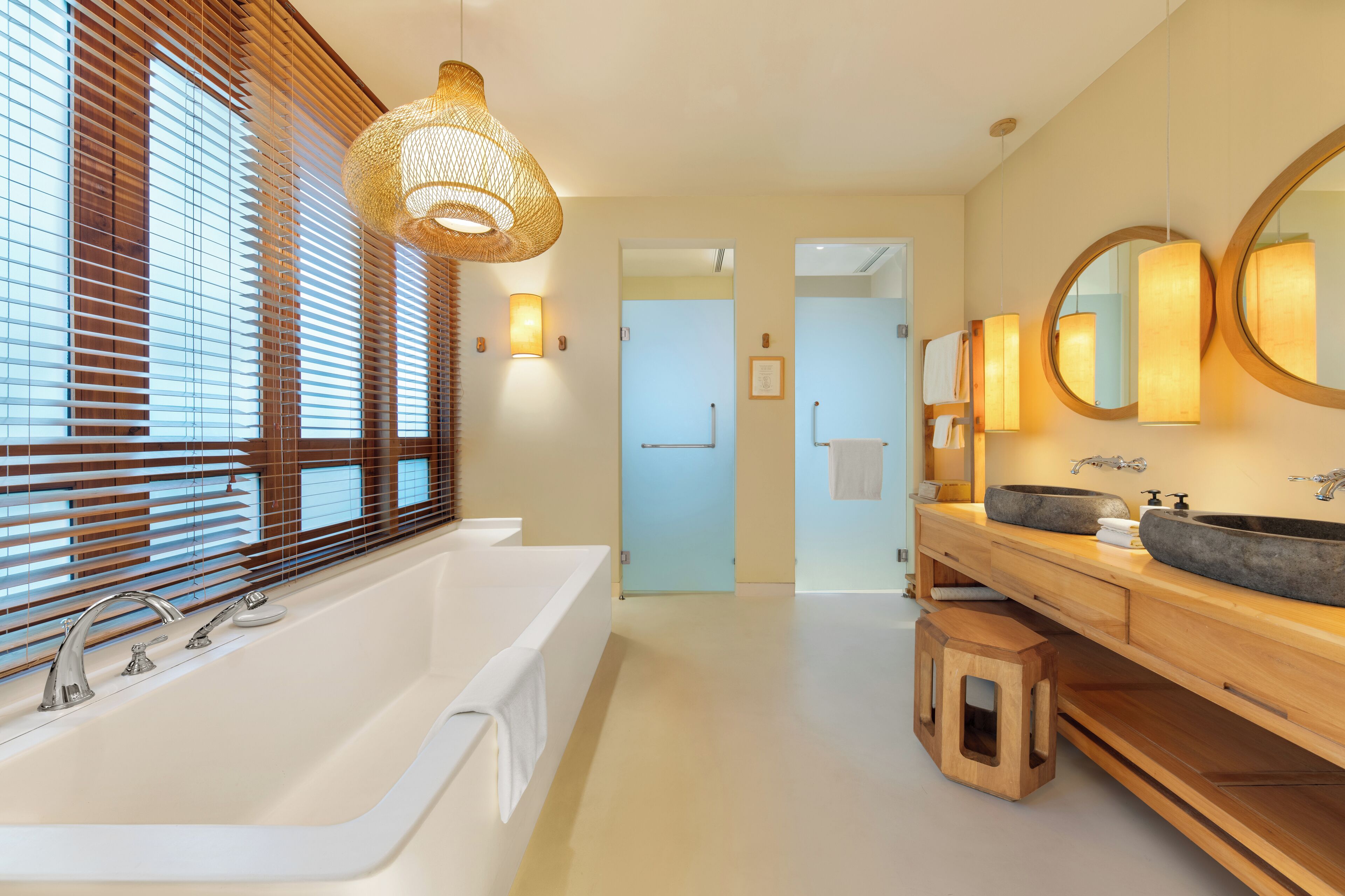 Courtyard Hot Spring Suite | Bathroom | Separate tub and shower, free toiletries, hair dryer, bathrobes