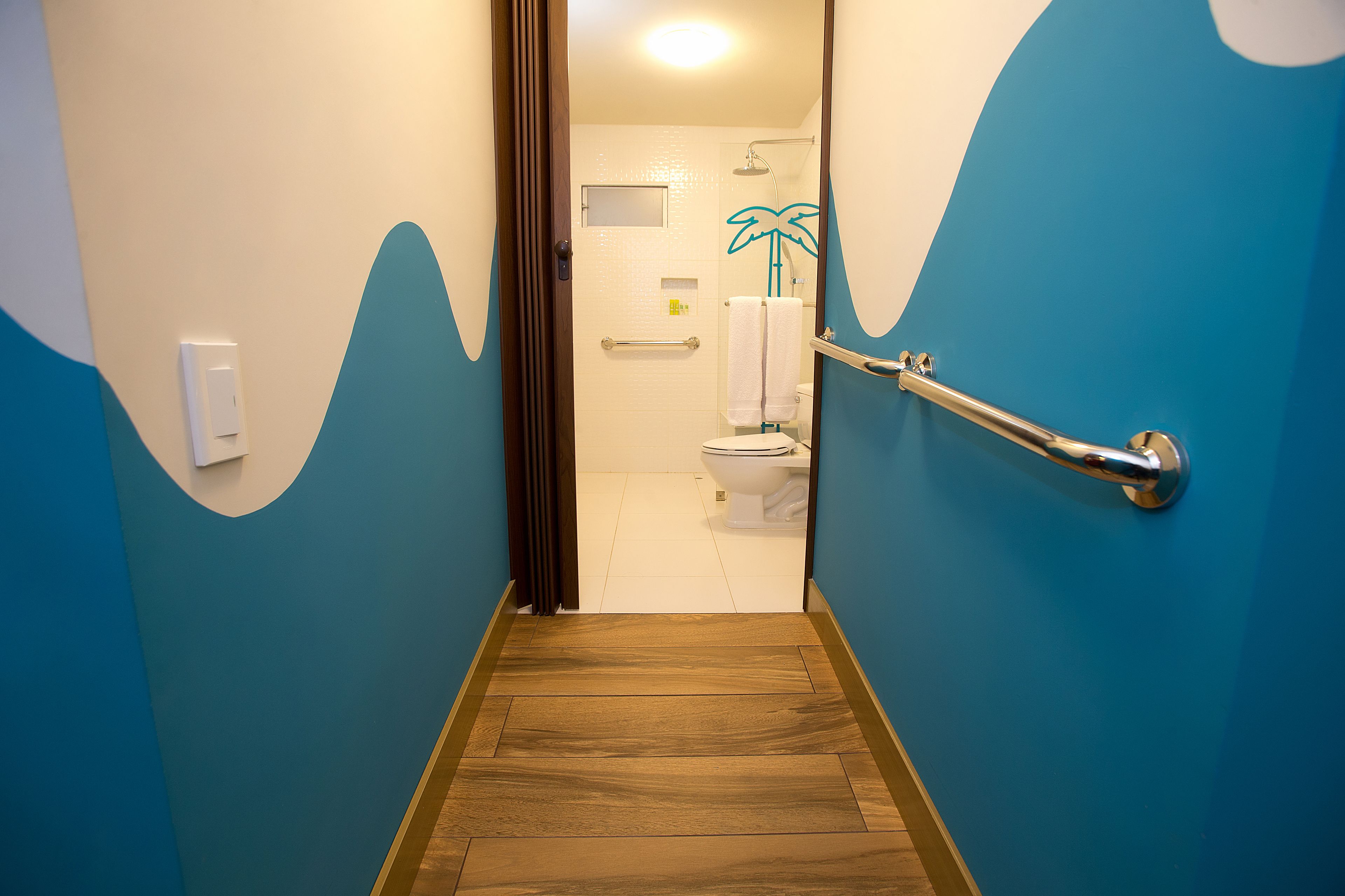 Standard Double Twin Room | Bilik Mandi | Pancuran mandi, kelengkapan dandanan diri percuma, pengering rambut 