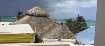 Hotel Ocean Paradise