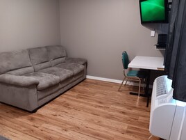 Habitación individual junior, 1 cama de matrimonio | 1 dormitorio, ropa de cama de alta calidad, decoración individual