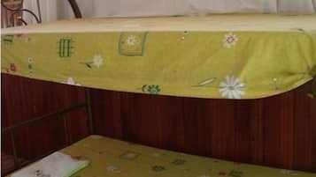 Free cots/infant beds, rollaway beds, free WiFi, bed sheets