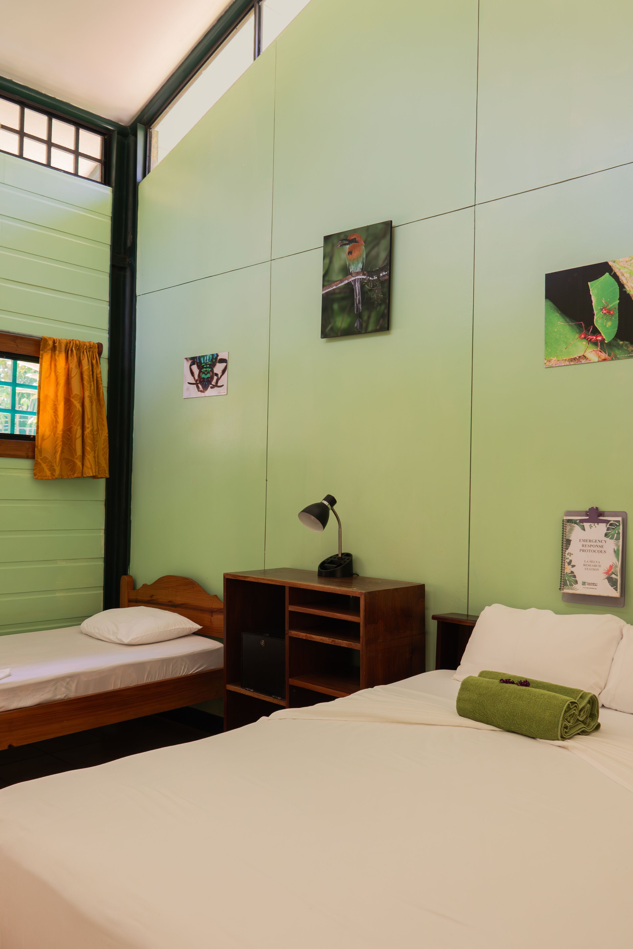 Double Room, Garden View | In-room safe, desk, free WiFi