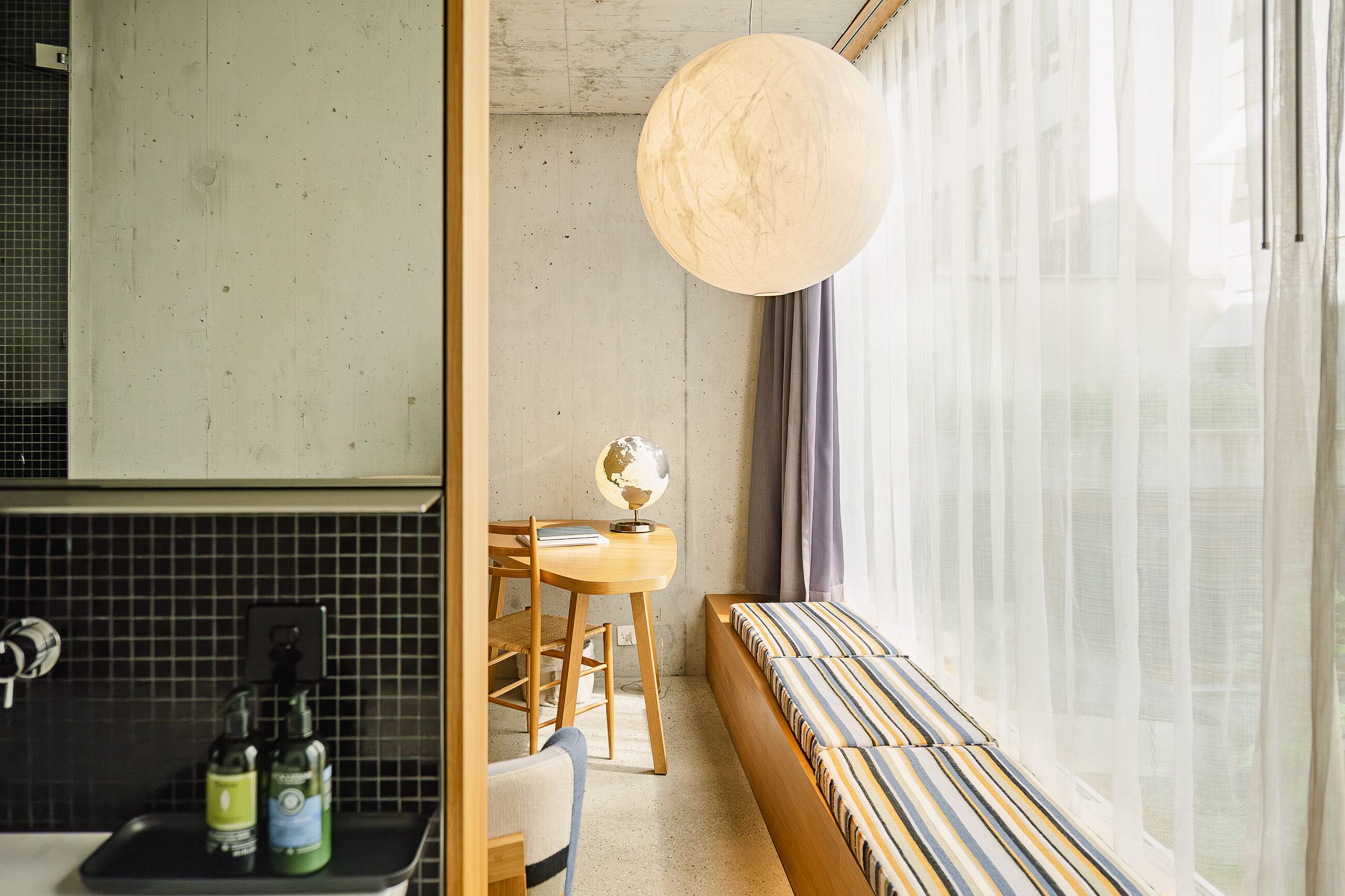 design signature room | in-room safe, individually decorated, individually furnished, desk