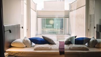 Design Penthouse Suite | Courtyard view
