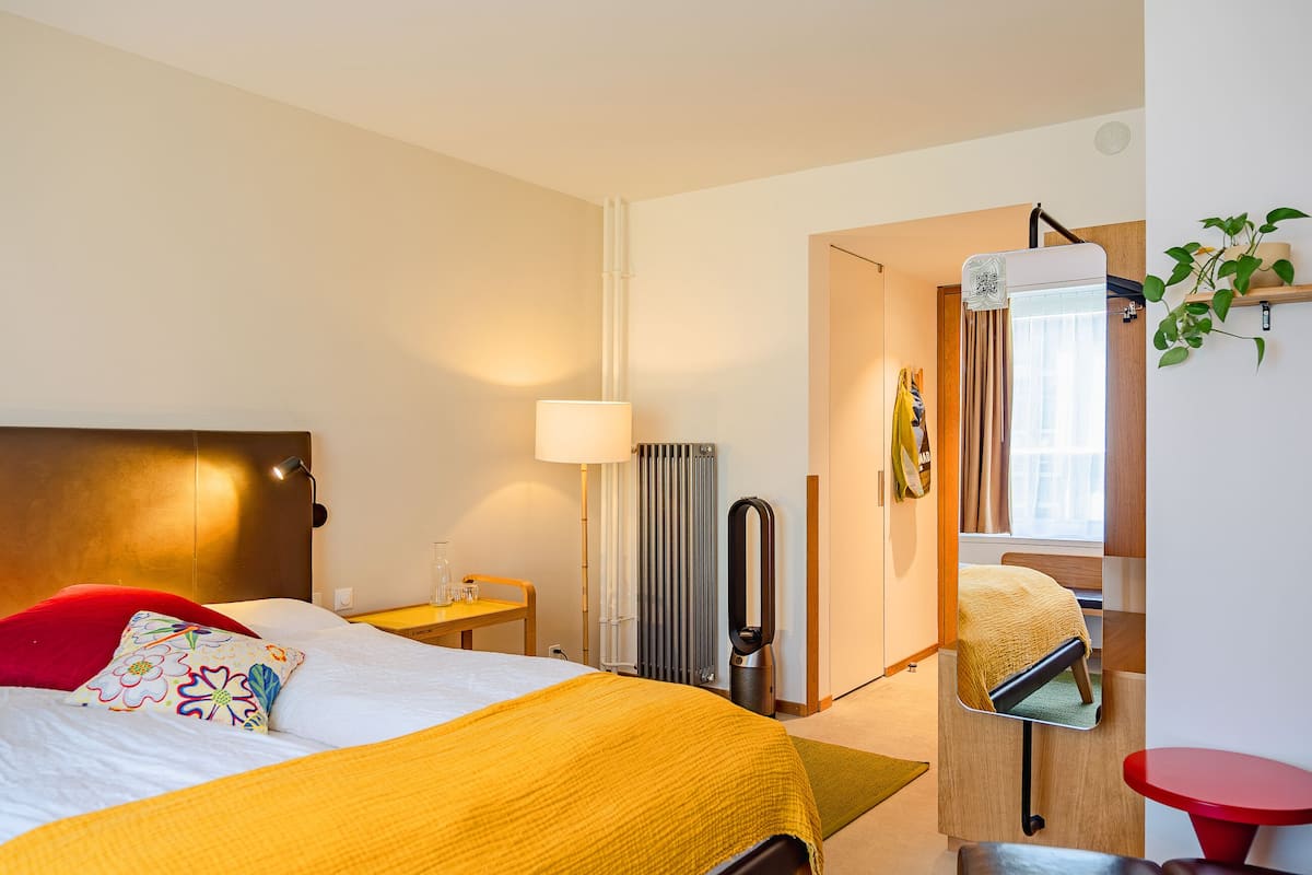 Design Premium Room | In-room safe, individually decorated, individually furnished, desk