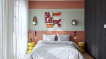 Habitación estándar con 1 cama matrimonial o 2 individuales | Ropa de cama de alta calidad y espacio para trabajar con laptop