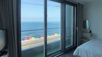 Habitació doble, vistes a l'oceà | Roba de llit d'alta qualitat, cobrellits i cortines opaques