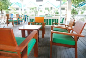 Lobby sitting area - Baan Luang Harn (Ayutthaya)