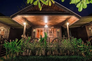 Superior Cottage | 1 bilik tidur, meja, Wi-fi percuma, akses kerusi roda 